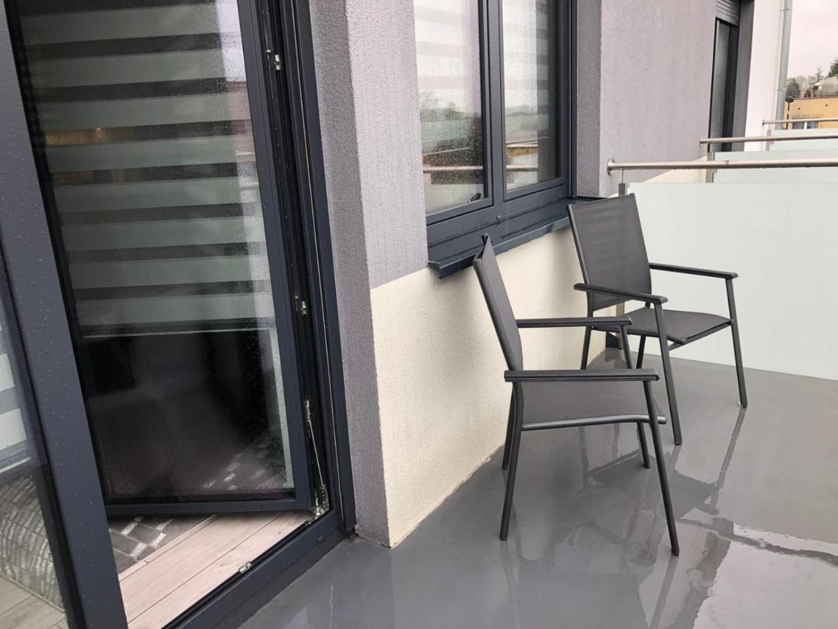 Apartament Plaza Premium Słupca Exterior foto